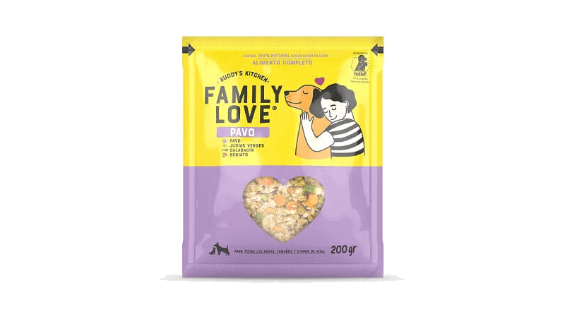 Chef Sam lanza Family Love, primera marca de real food para perros