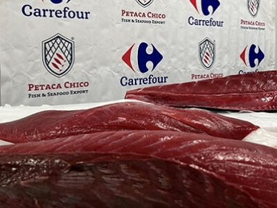 Carrefour firma un acuerdo con Petaca Chico para distribuir atún rojo de almadraba