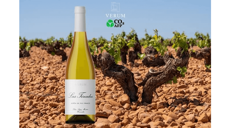 Bodegas Verum presenta el primer vino del mundo con emisiones negativas de CO2