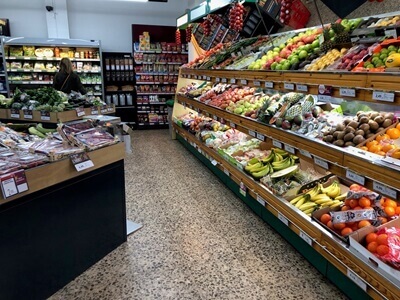 Nuevo Spar en Esplugues de Llobregat, con más de 3.000 productos locales